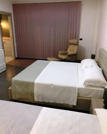 Ristobar Cristal By Varenne Couette-café San Severo